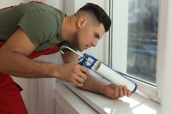 Window Caulking Repair Service